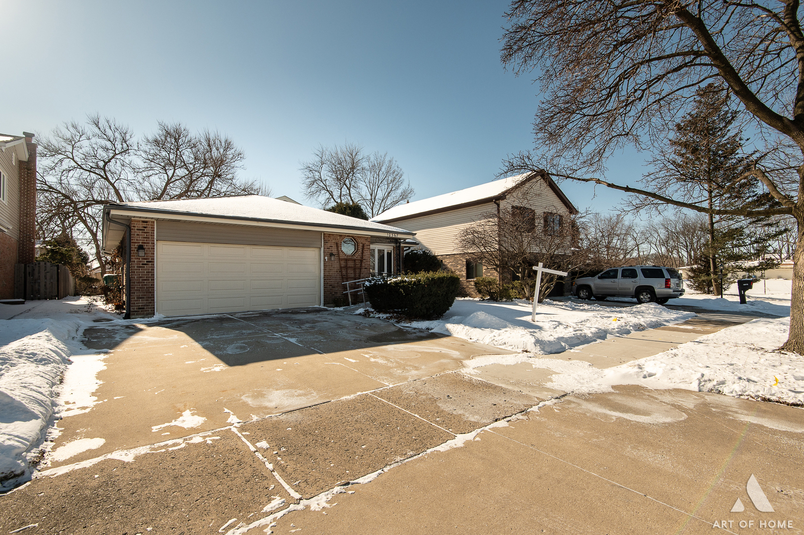 10567 Waterford Drive, Westchester, IL 60154