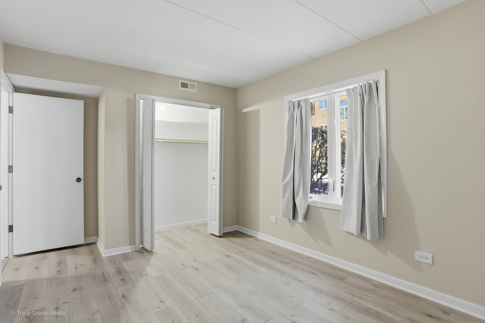 17236 Ridgeland Avenue #412, Tinley Park, IL 60477