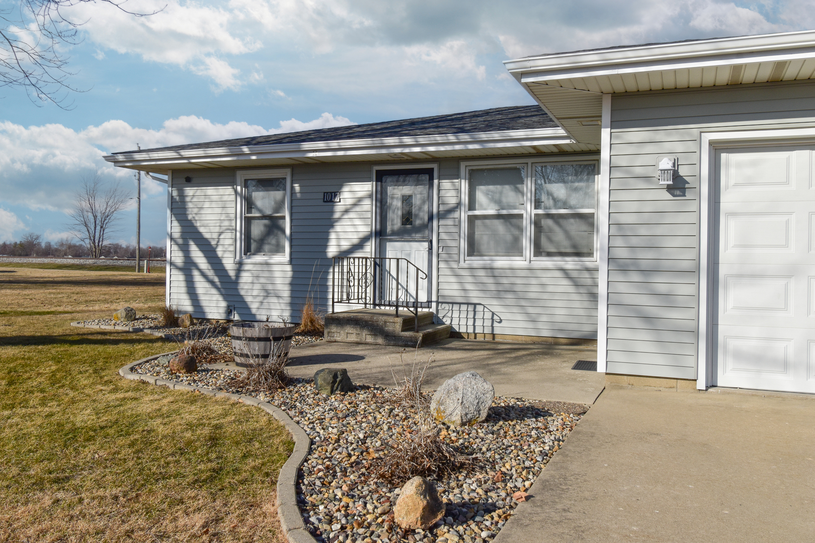 1017 FLORENCE Avenue, Chenoa, IL 61726