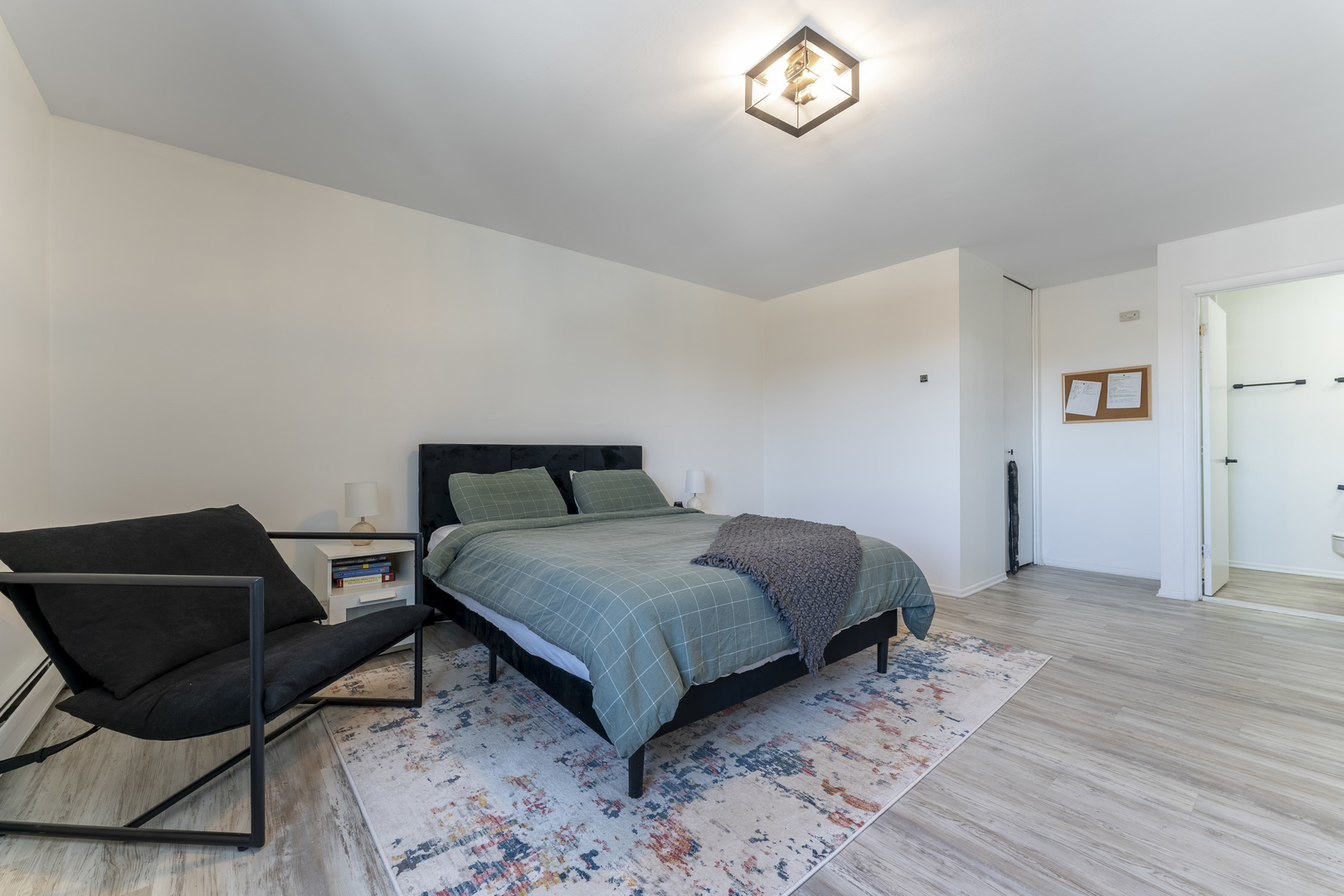 10015 Beverly Drive #404, Skokie, IL 60076