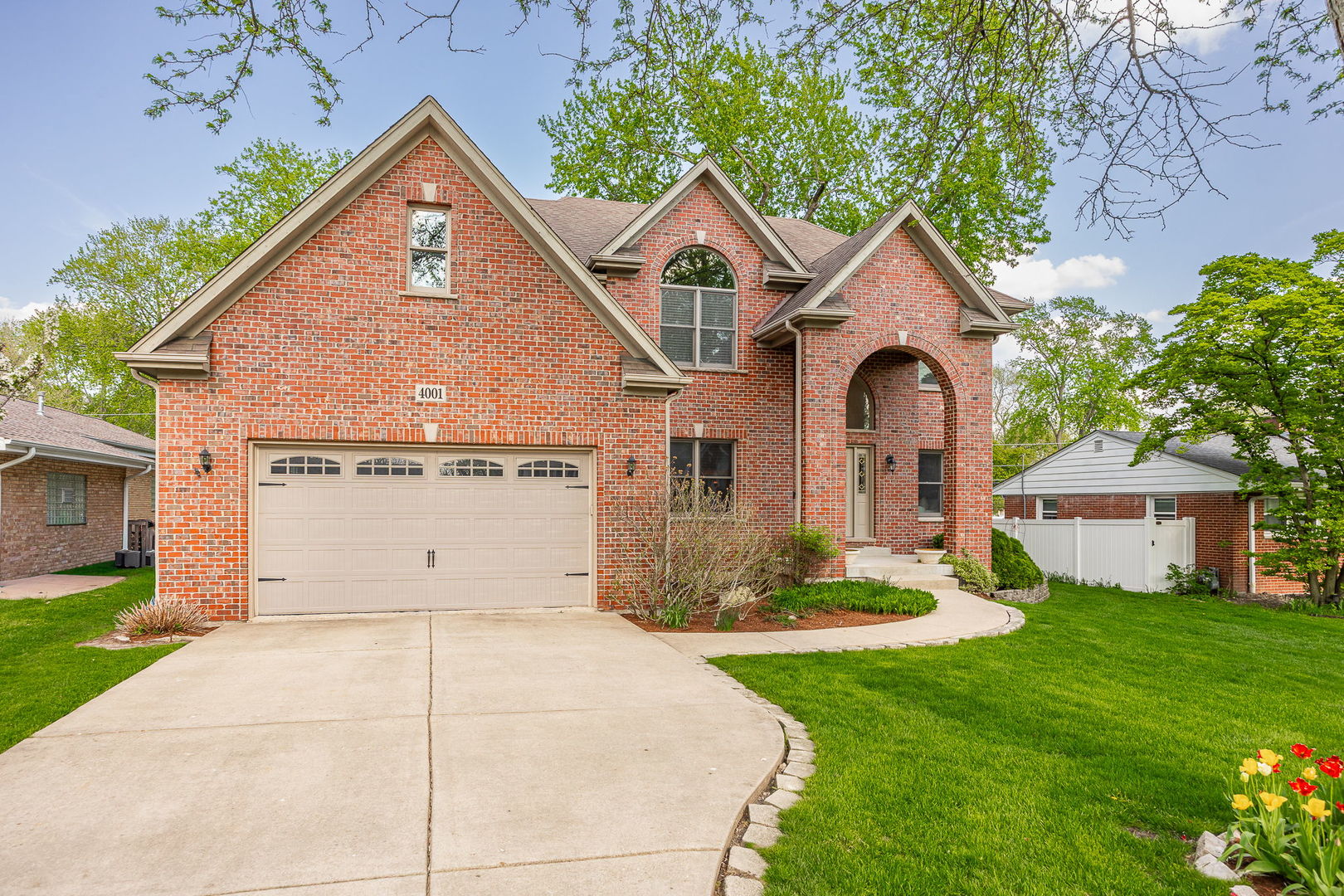 4001 Washington Street, Downers Grove, IL 60515