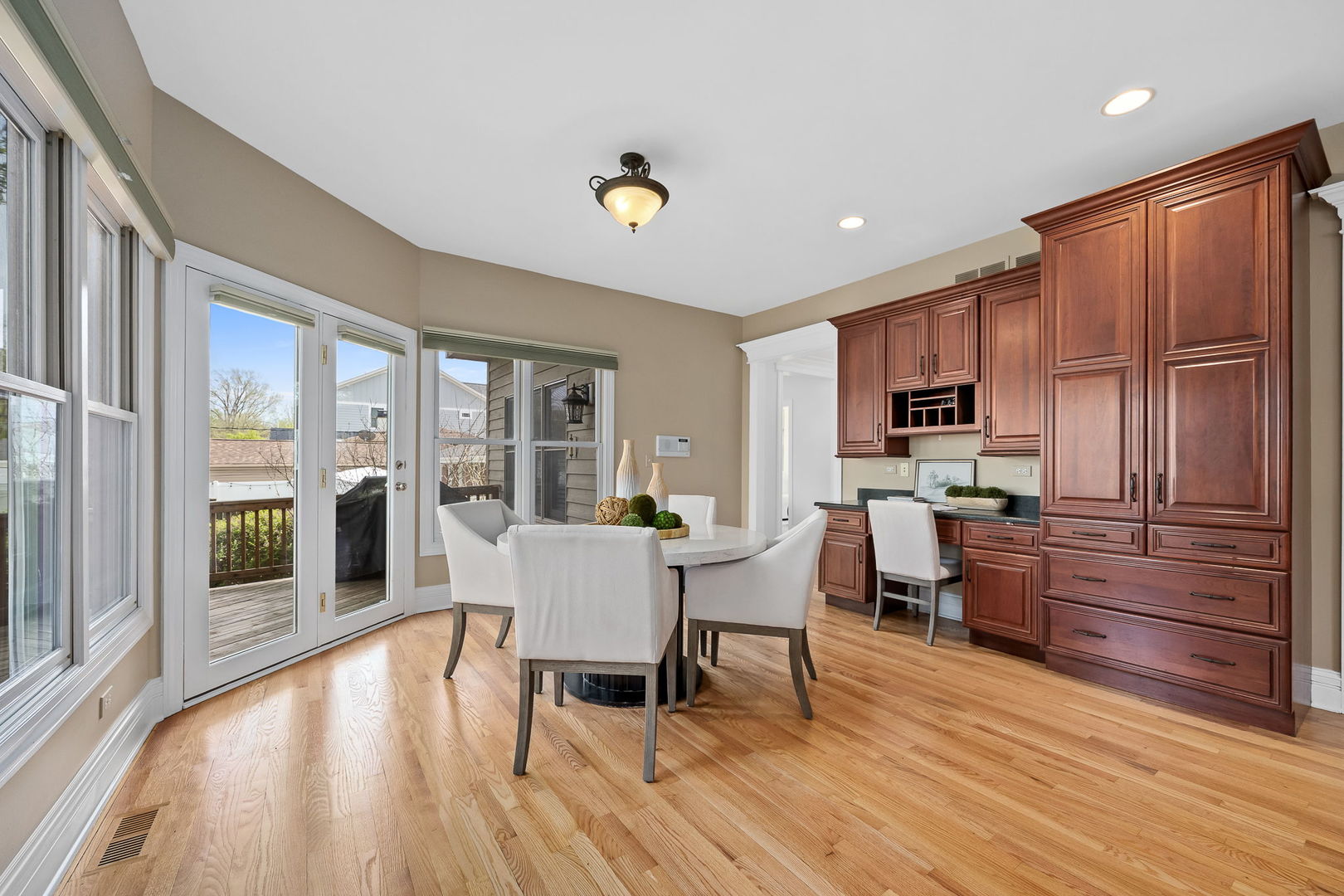 4001 Washington Street, Downers Grove, IL 60515