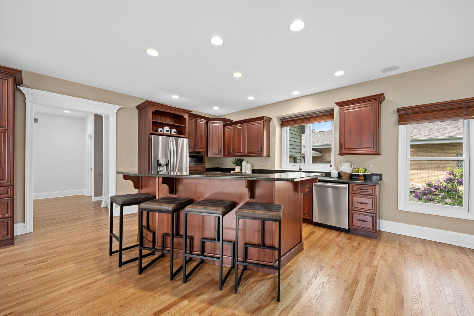 4001 Washington Street, Downers Grove, IL 60515