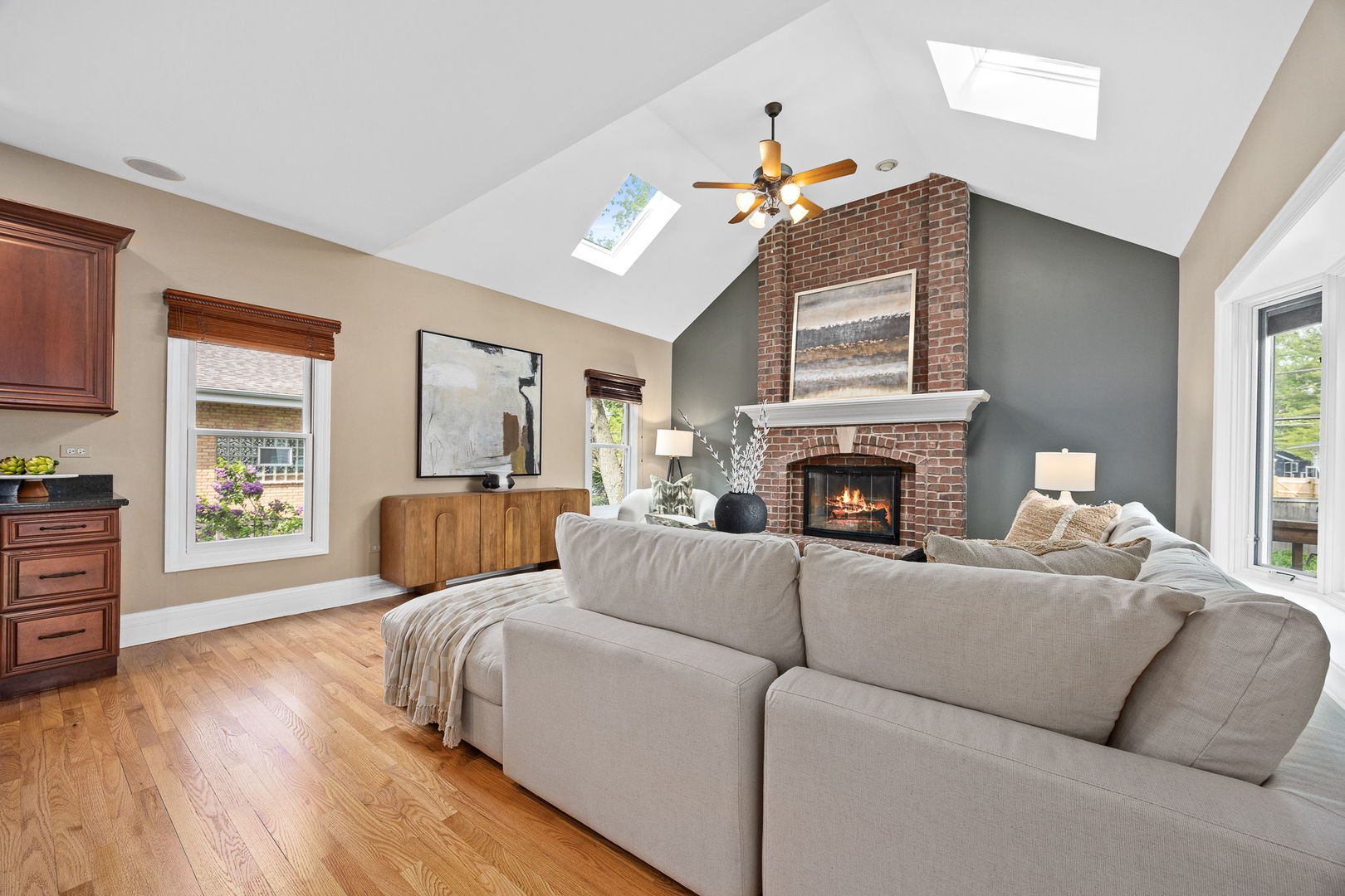 4001 Washington Street, Downers Grove, IL 60515