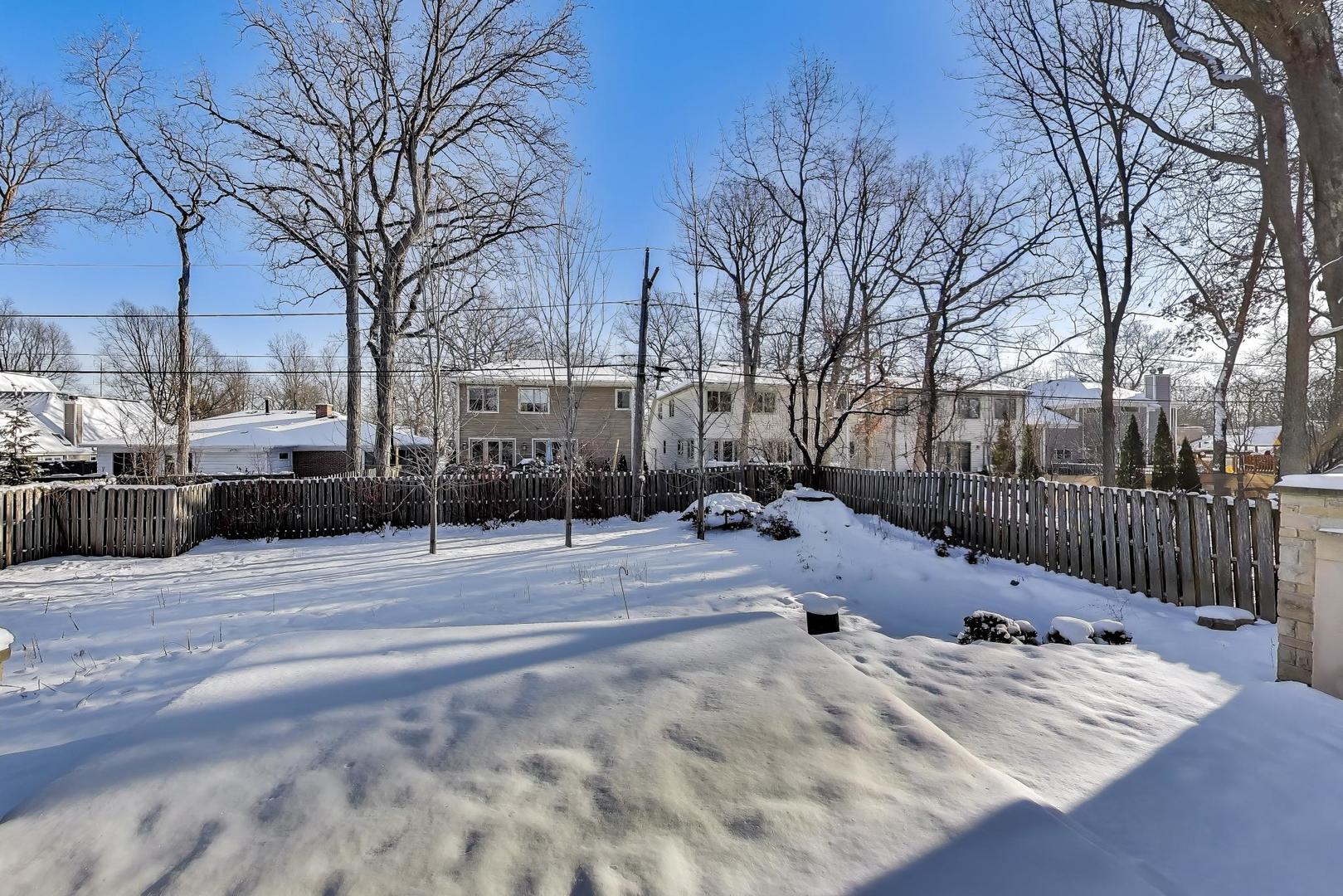 309 Ridge Road, Highland Park, IL 60035