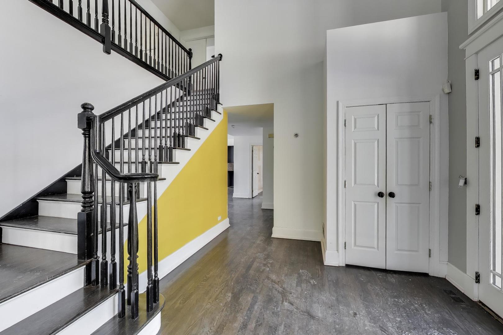 309 Ridge Road, Highland Park, IL 60035