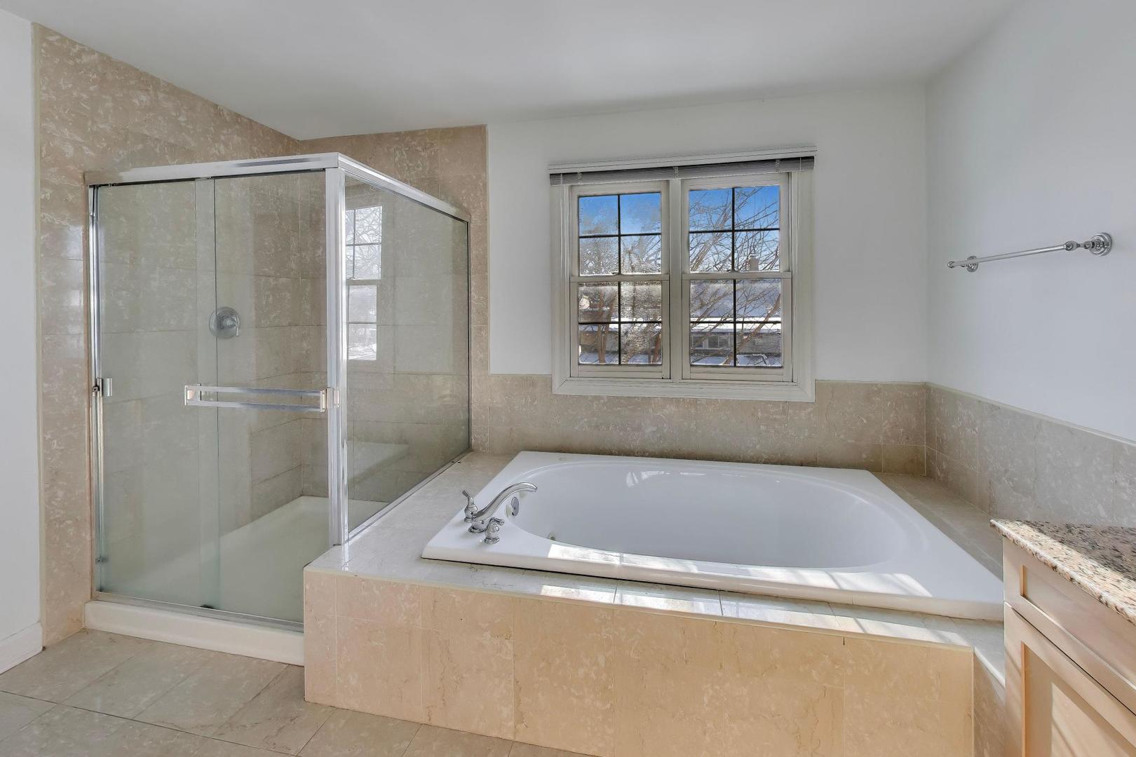 309 Ridge Road, Highland Park, IL 60035