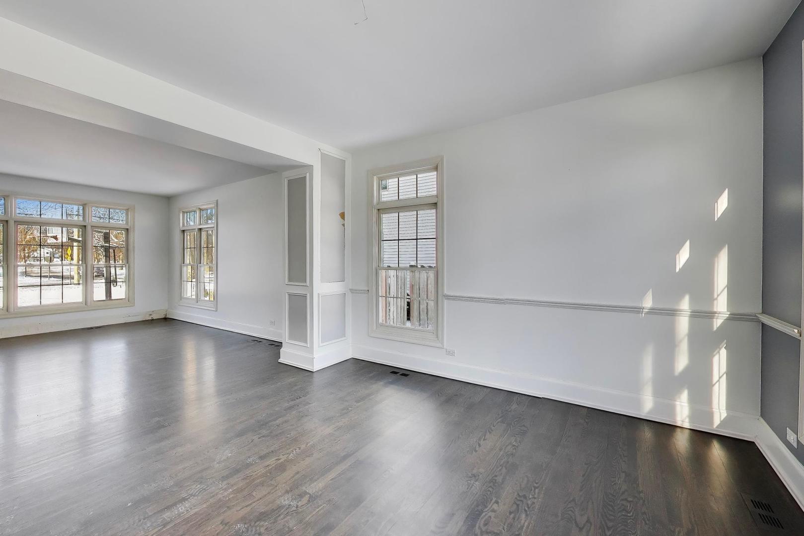 309 Ridge Road, Highland Park, IL 60035