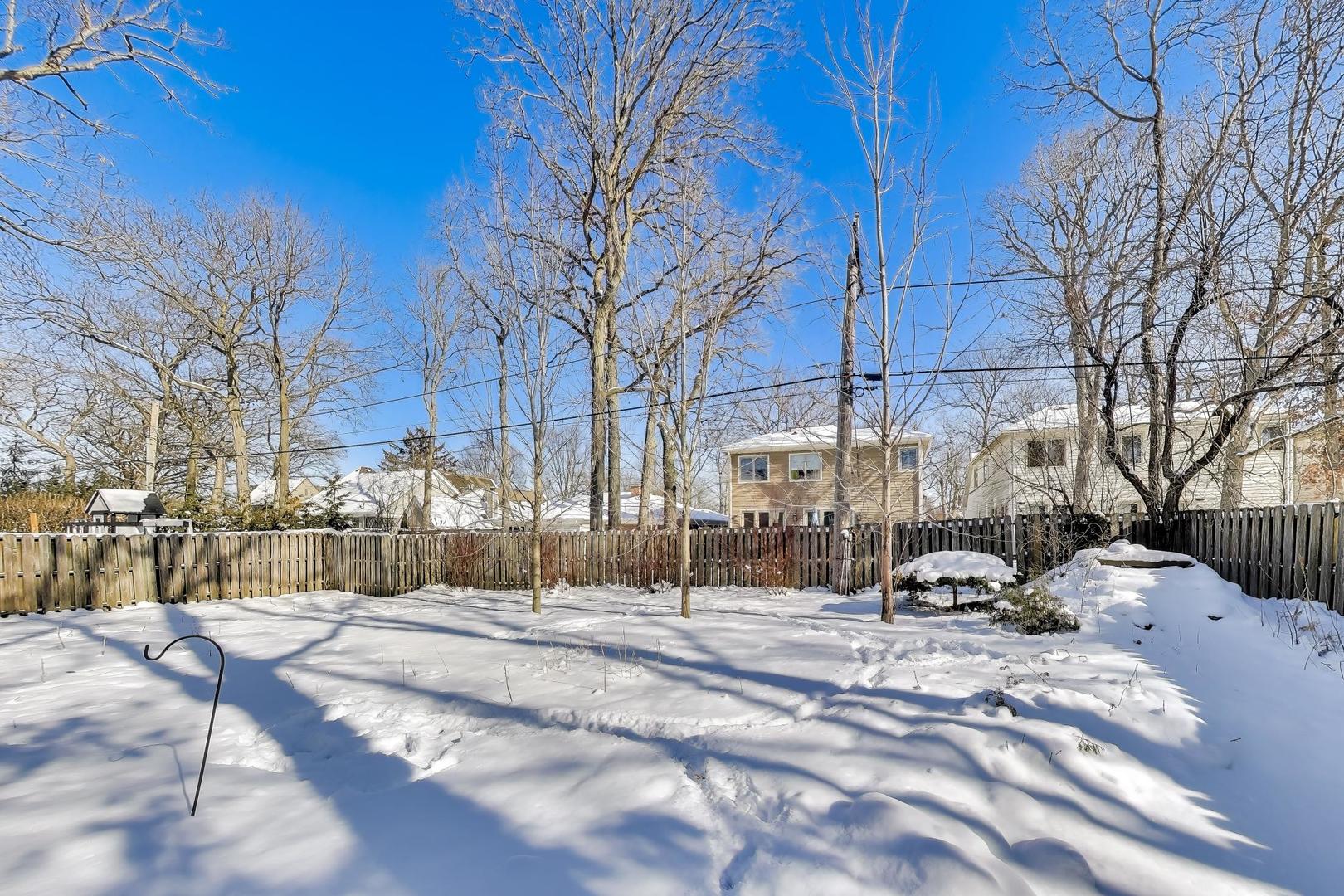 309 Ridge Road, Highland Park, IL 60035