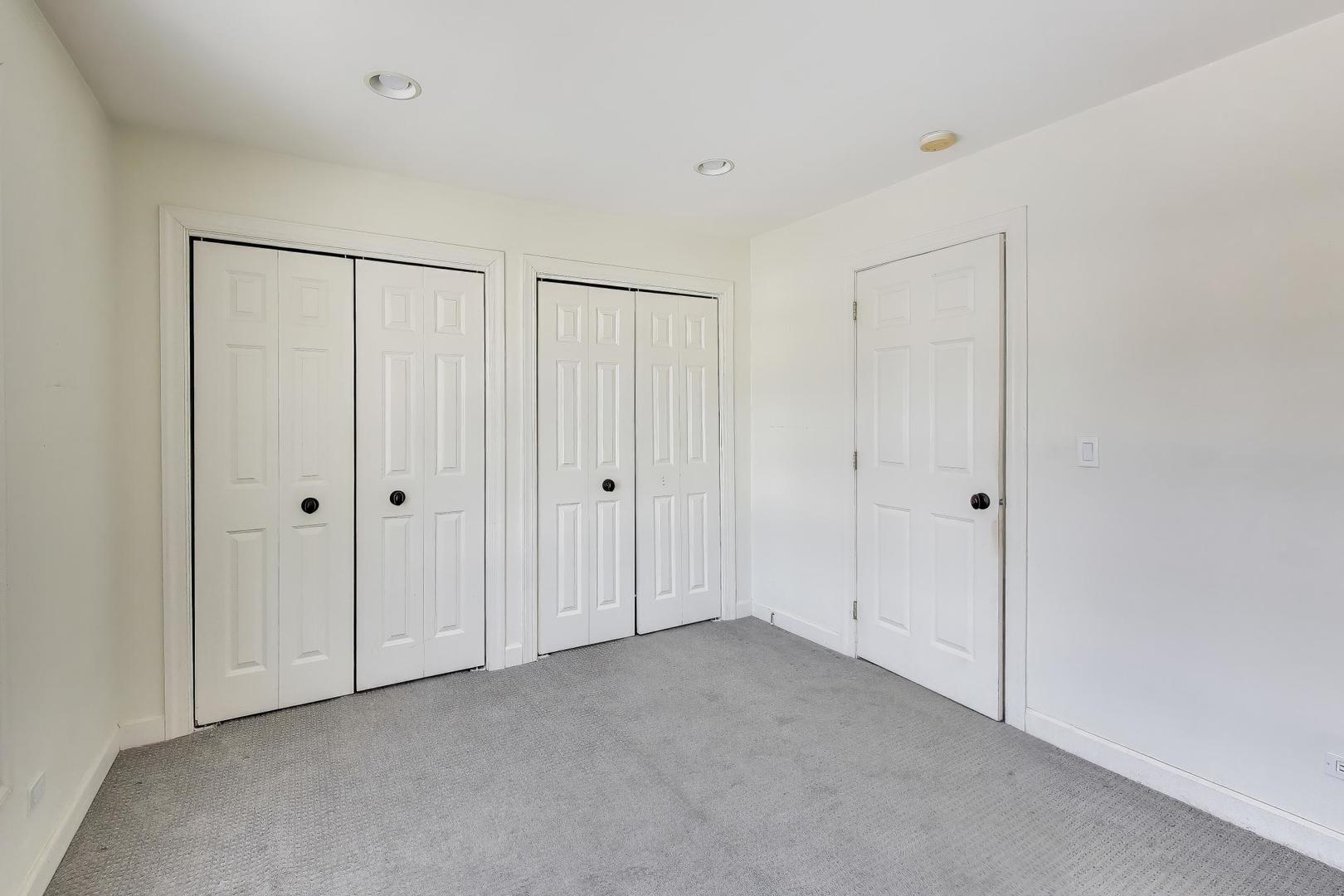 309 Ridge Road, Highland Park, IL 60035