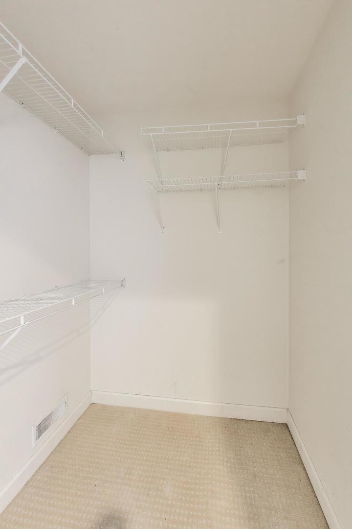 309 Ridge Road, Highland Park, IL 60035