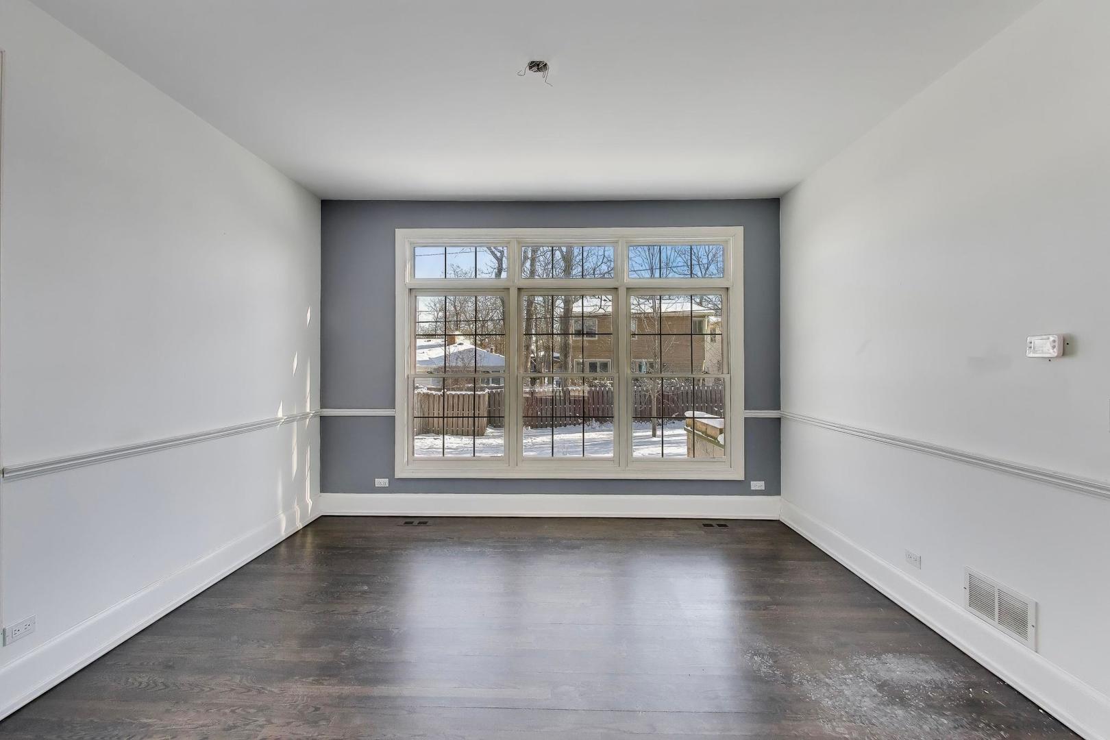 309 Ridge Road, Highland Park, IL 60035