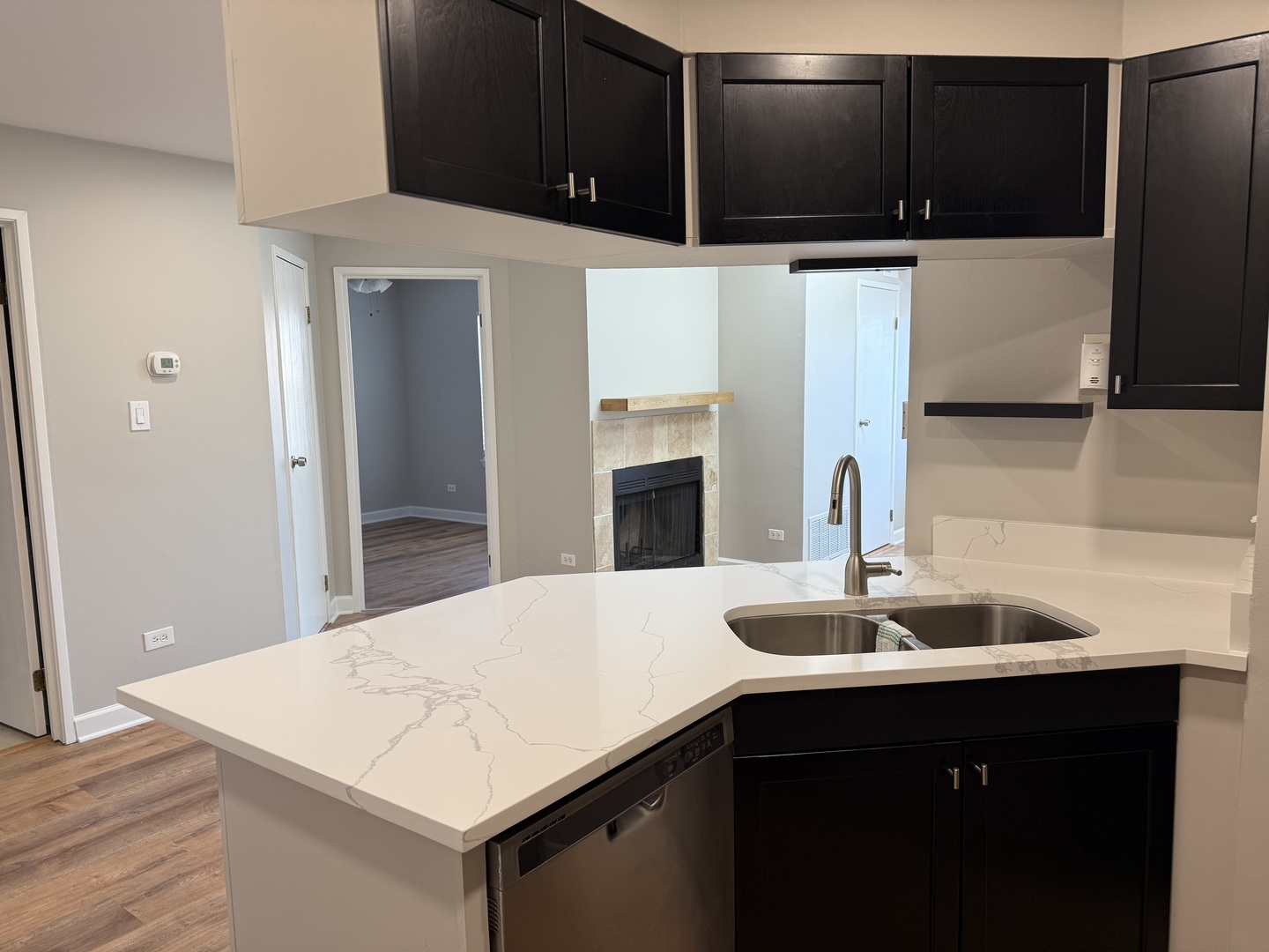 1403 E Wyndham Circle #205, Palatine, IL 60074