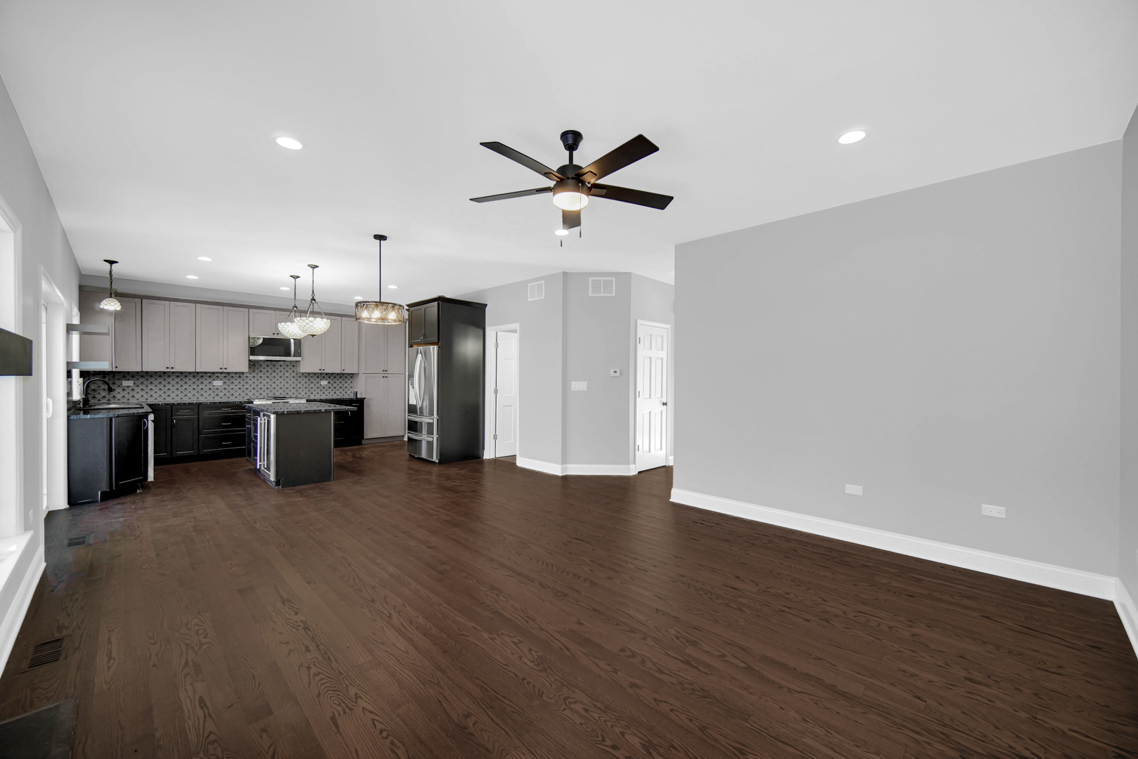 6532 W 112th Street, Worth, IL 60482