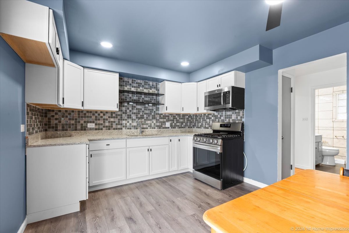 34 E 159th Street, South Holland, IL 60473