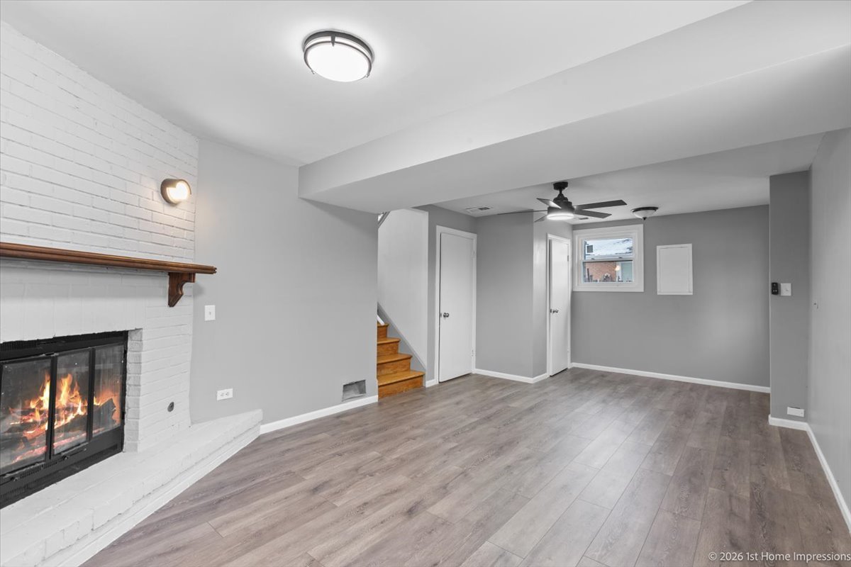 34 E 159th Street, South Holland, IL 60473