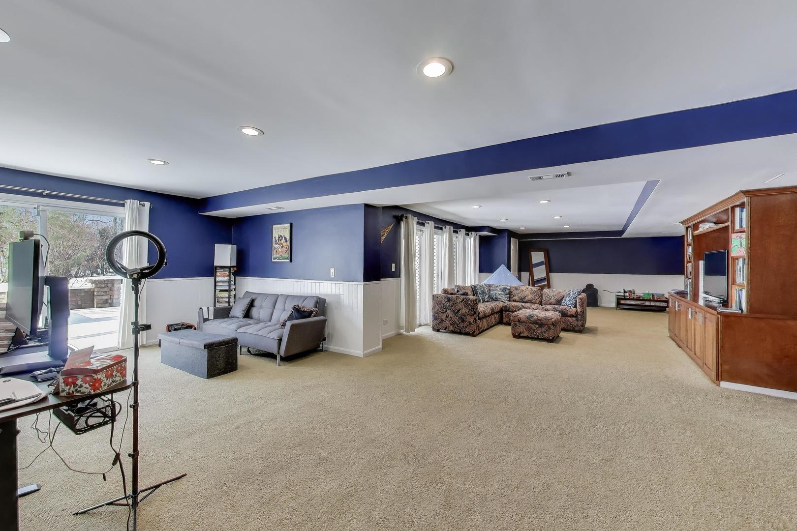 26 Brandywine Road, South Barrington, IL 60010