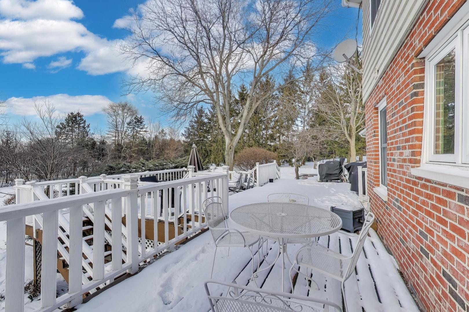 26 Brandywine Road, South Barrington, IL 60010