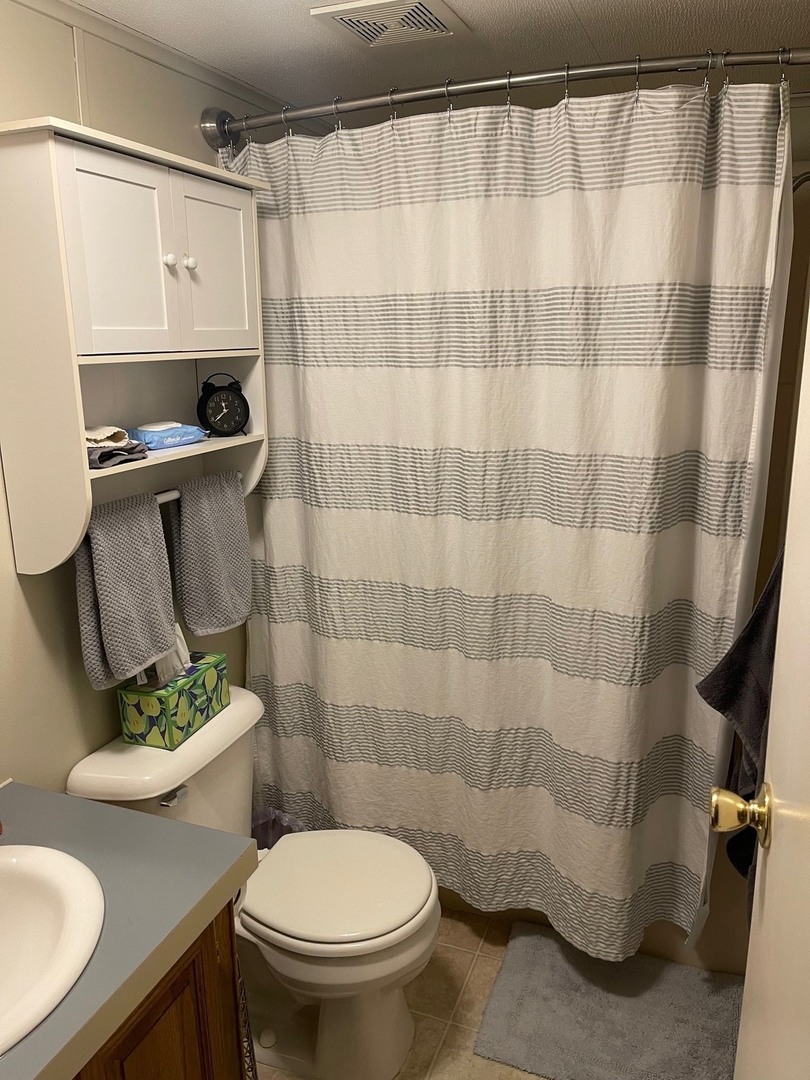 605 Pine Street #18, Normal, IL 61761