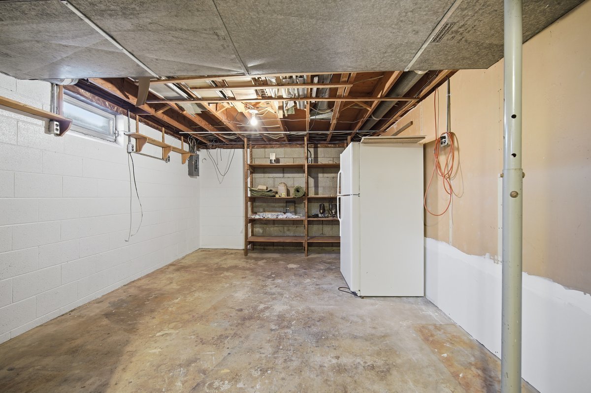 602 Northview Drive, Fairbury, IL 61739