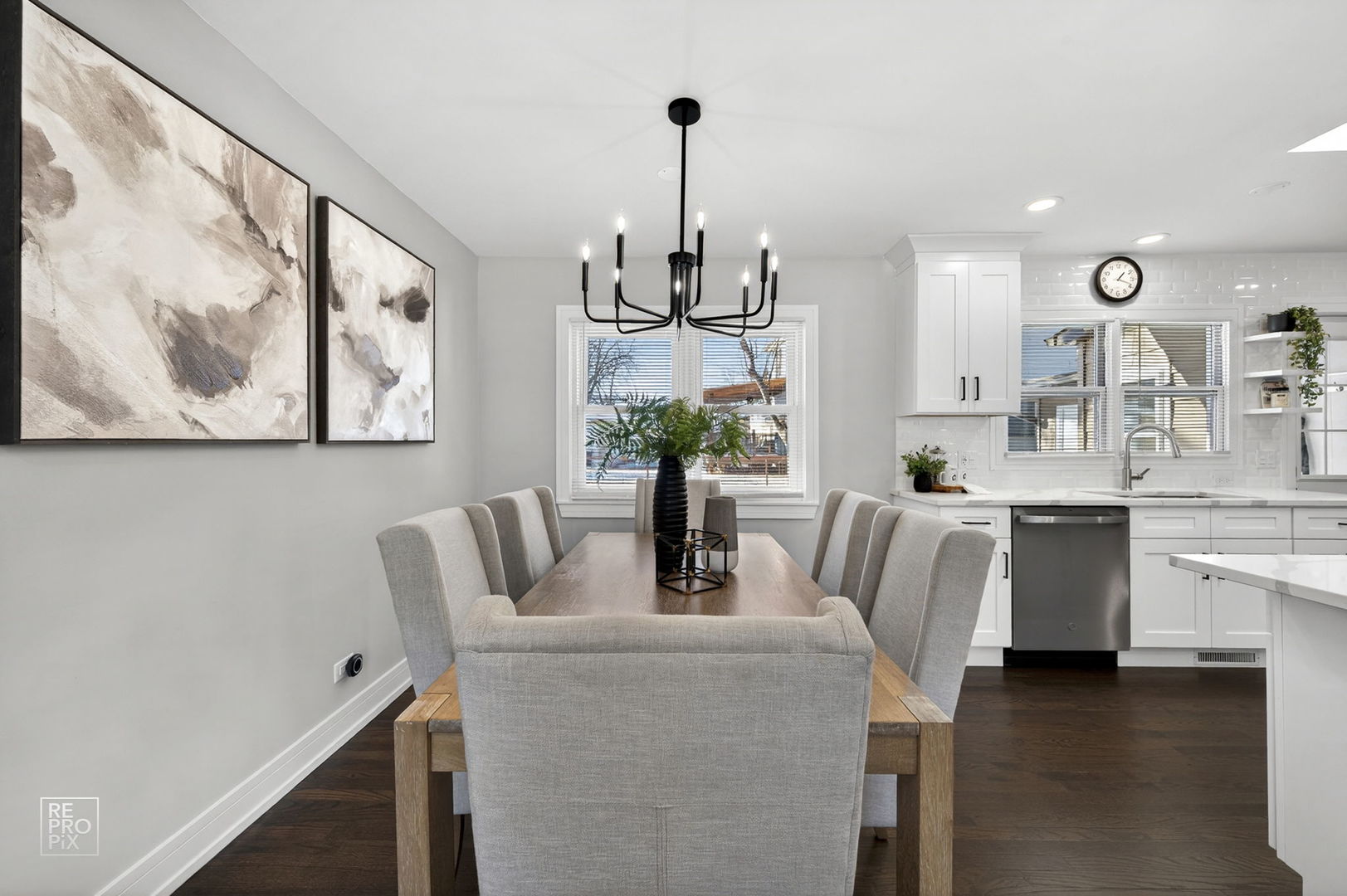 608 N Eastman Drive, Mount Prospect, IL 60056