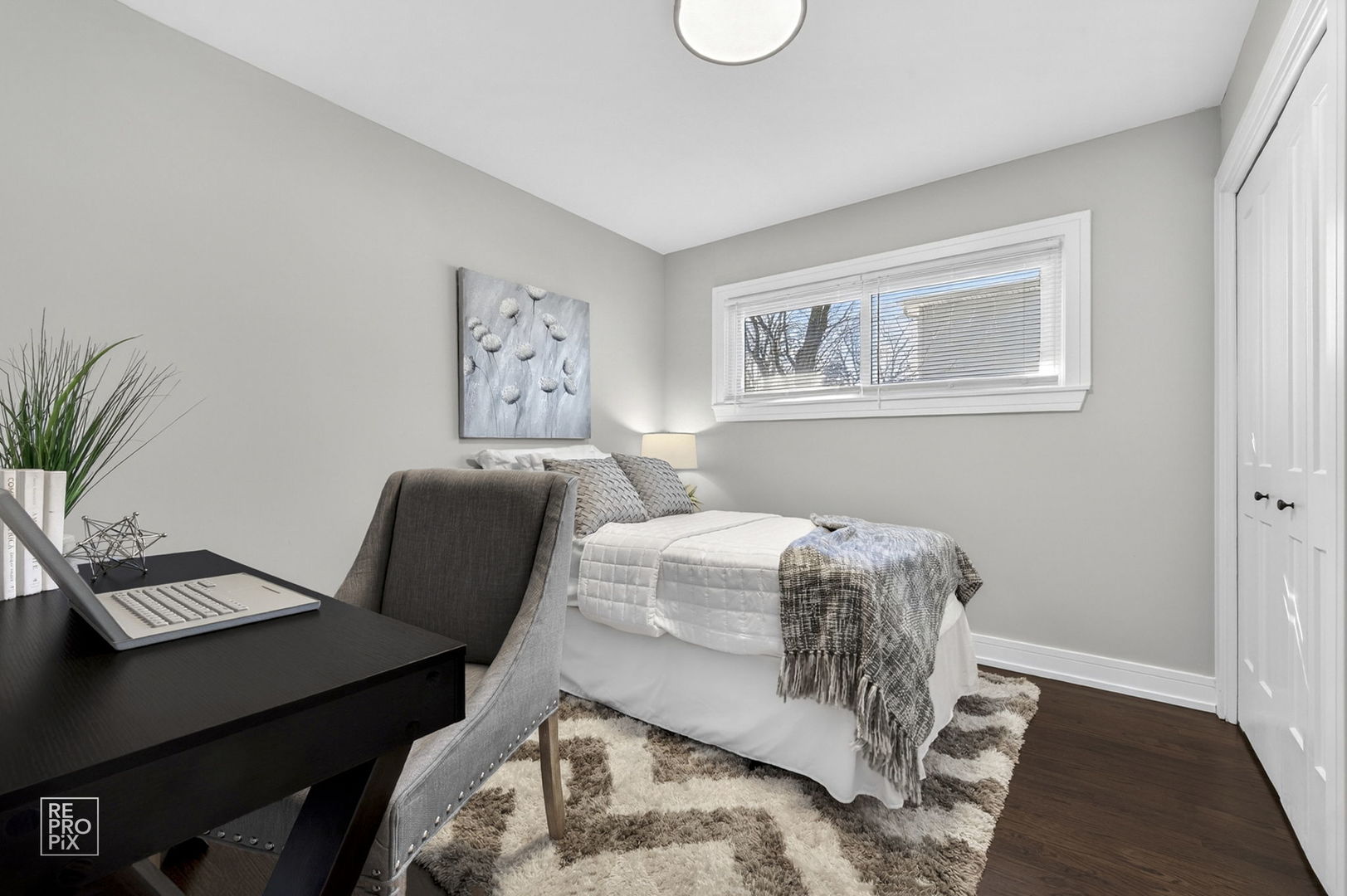 608 N Eastman Drive, Mount Prospect, IL 60056