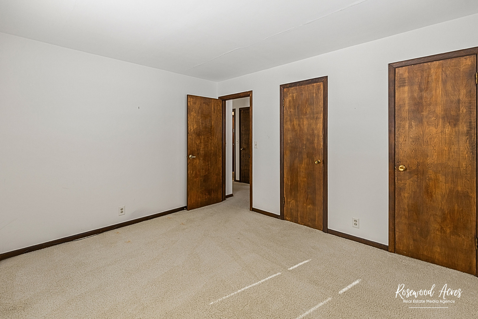 160 E Pendexter Avenue, Watseka, IL 60970