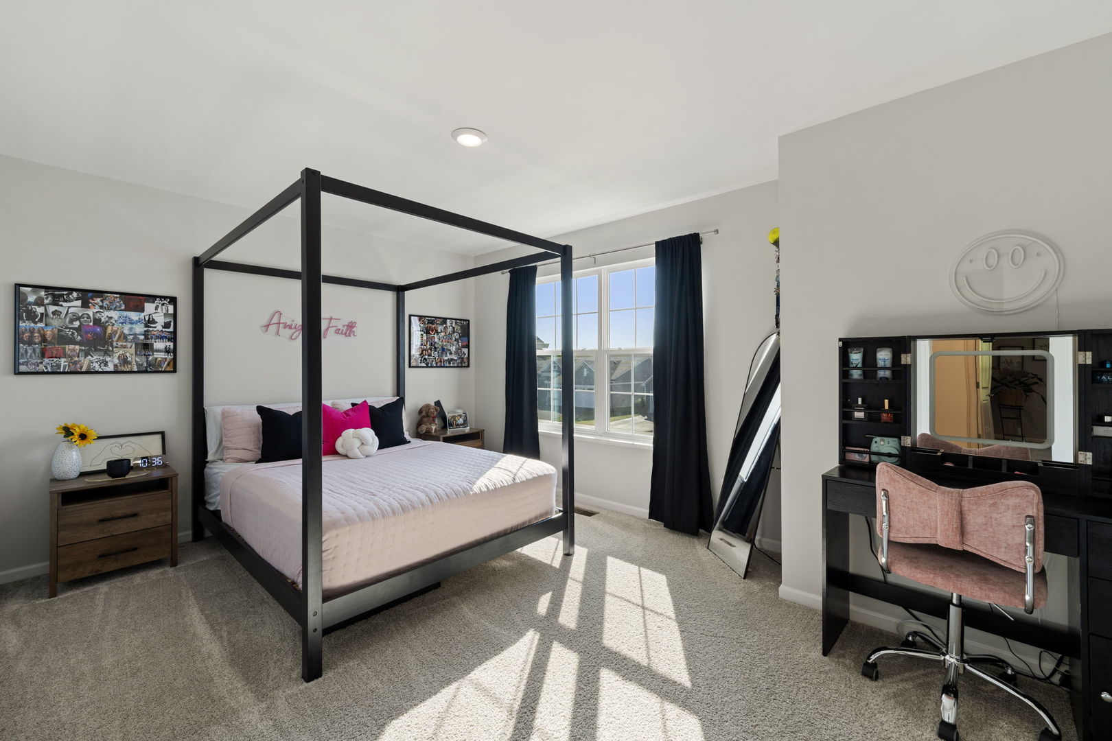 25220 W Zoumar Drive, Plainfield, IL 60586