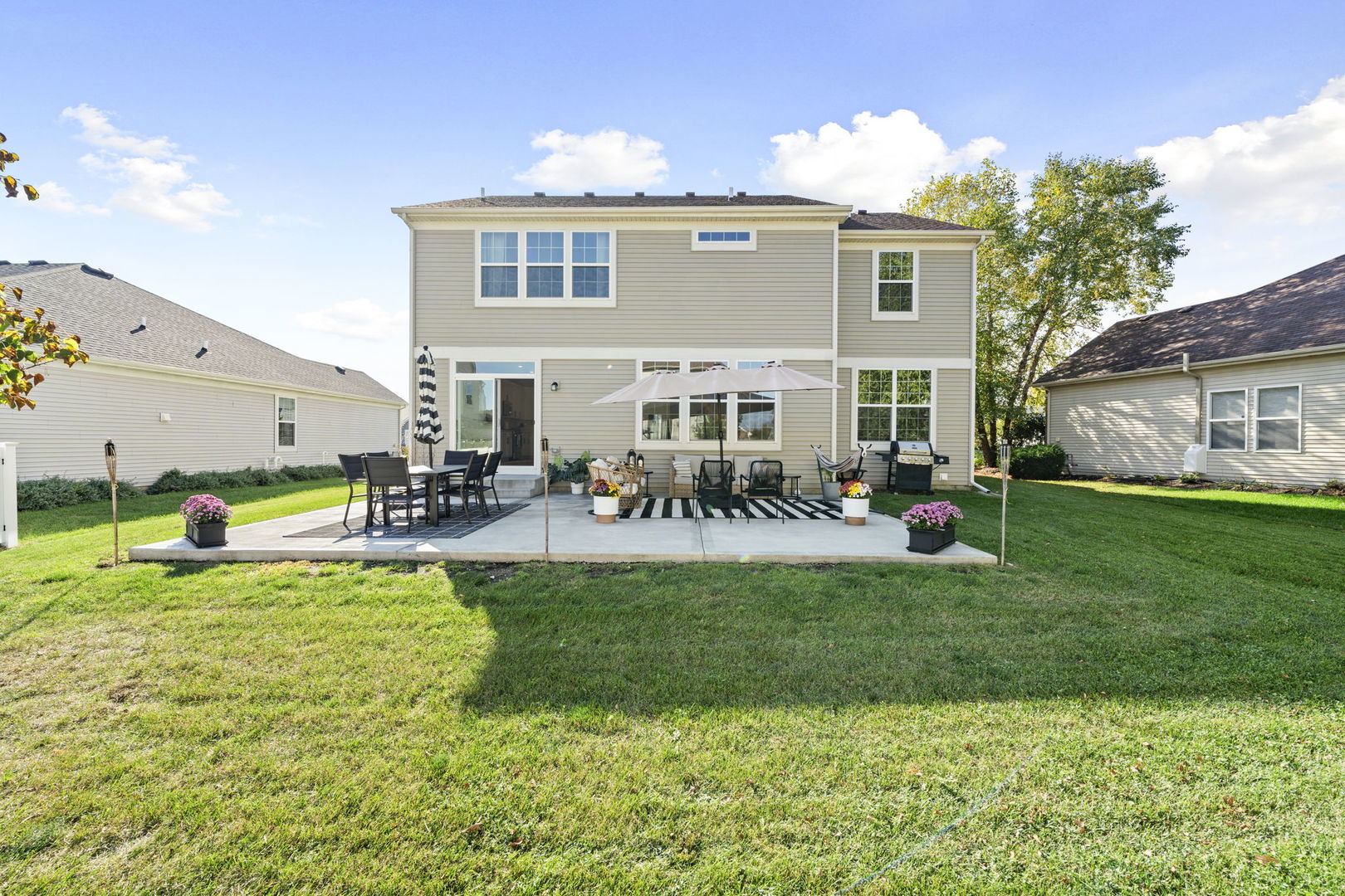 25220 W Zoumar Drive, Plainfield, IL 60586