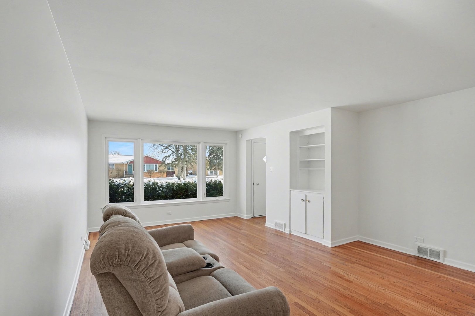 12748 S Westgate Drive, Palos Heights, IL 60463