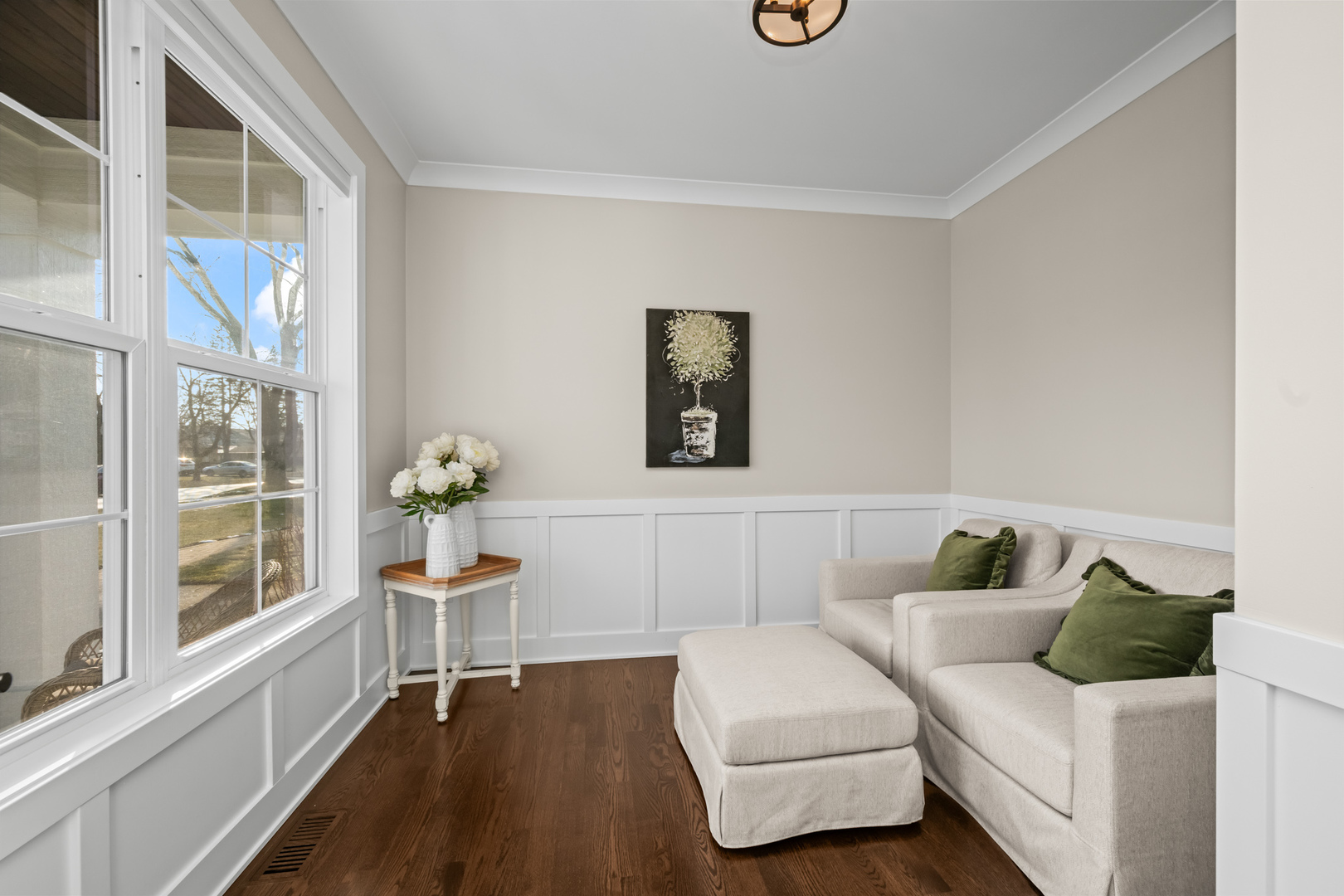 1222 N Walnut Avenue, Arlington Heights, IL 60004