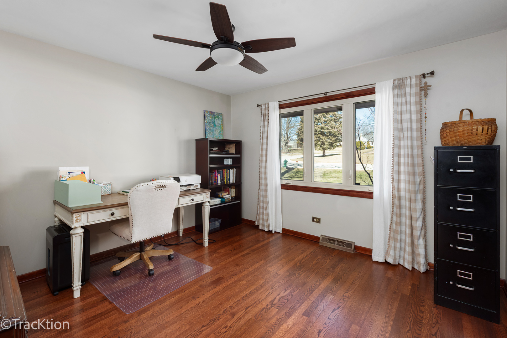 724 Ridge Road, Lemont, IL 60439