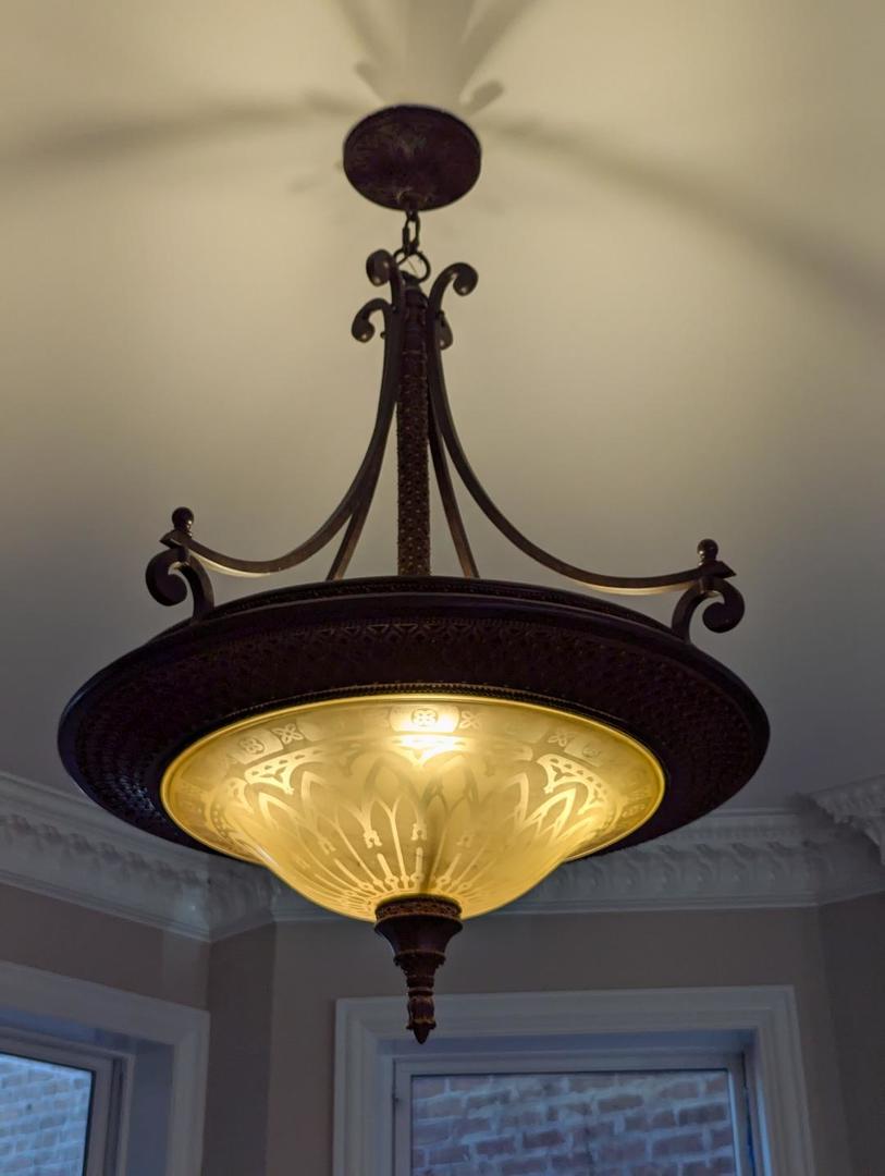 2150 W Monroe Street, Chicago, IL 60612