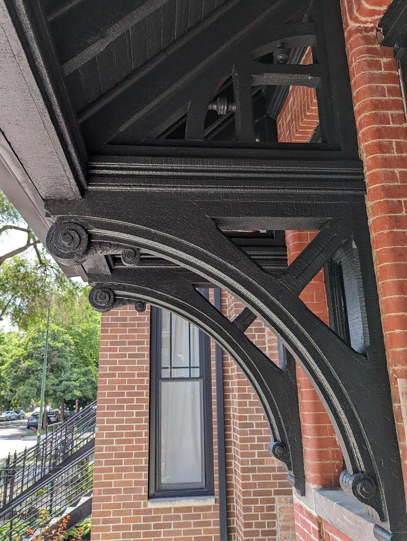 2150 W Monroe Street, Chicago, IL 60612