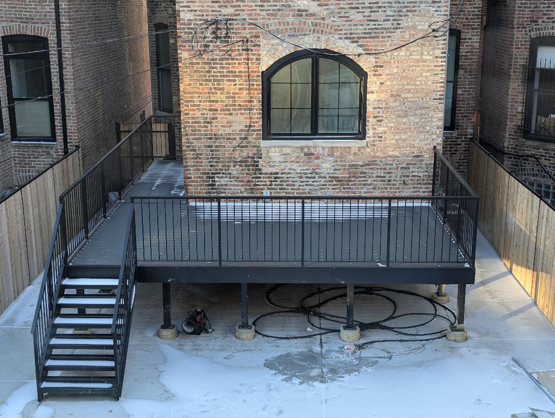 2150 W Monroe Street, Chicago, IL 60612