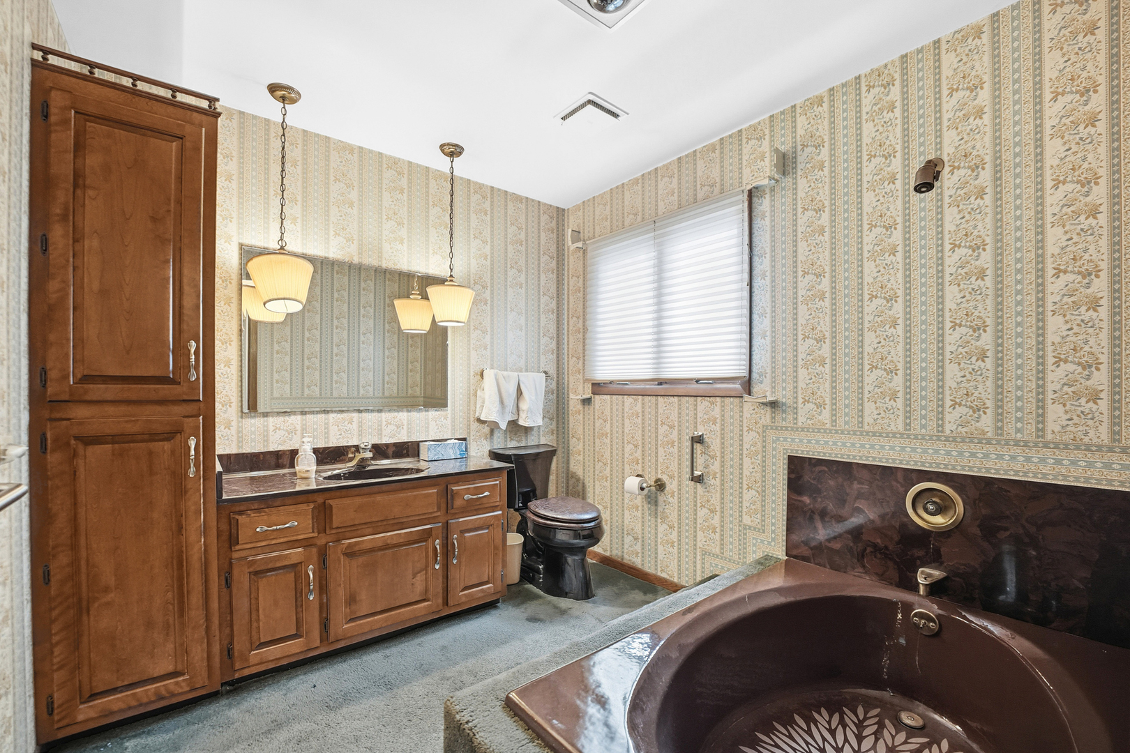 376 Nevada A Court, Frankfort, IL 60423