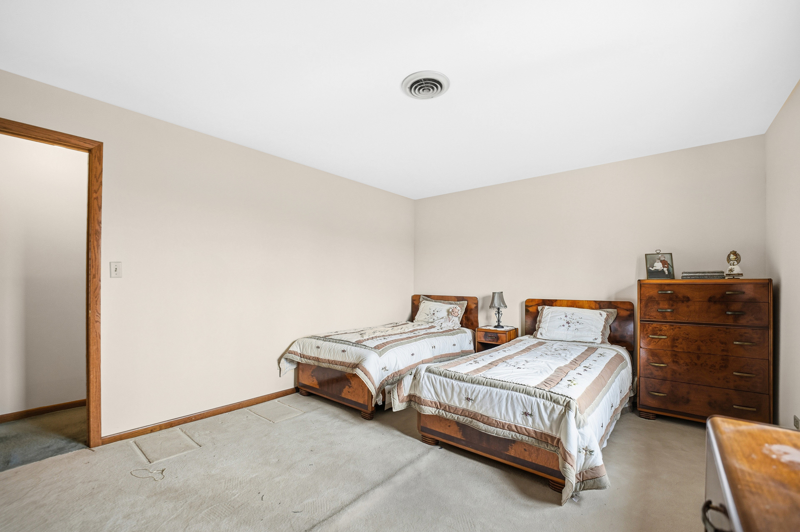 376 Nevada A Court, Frankfort, IL 60423