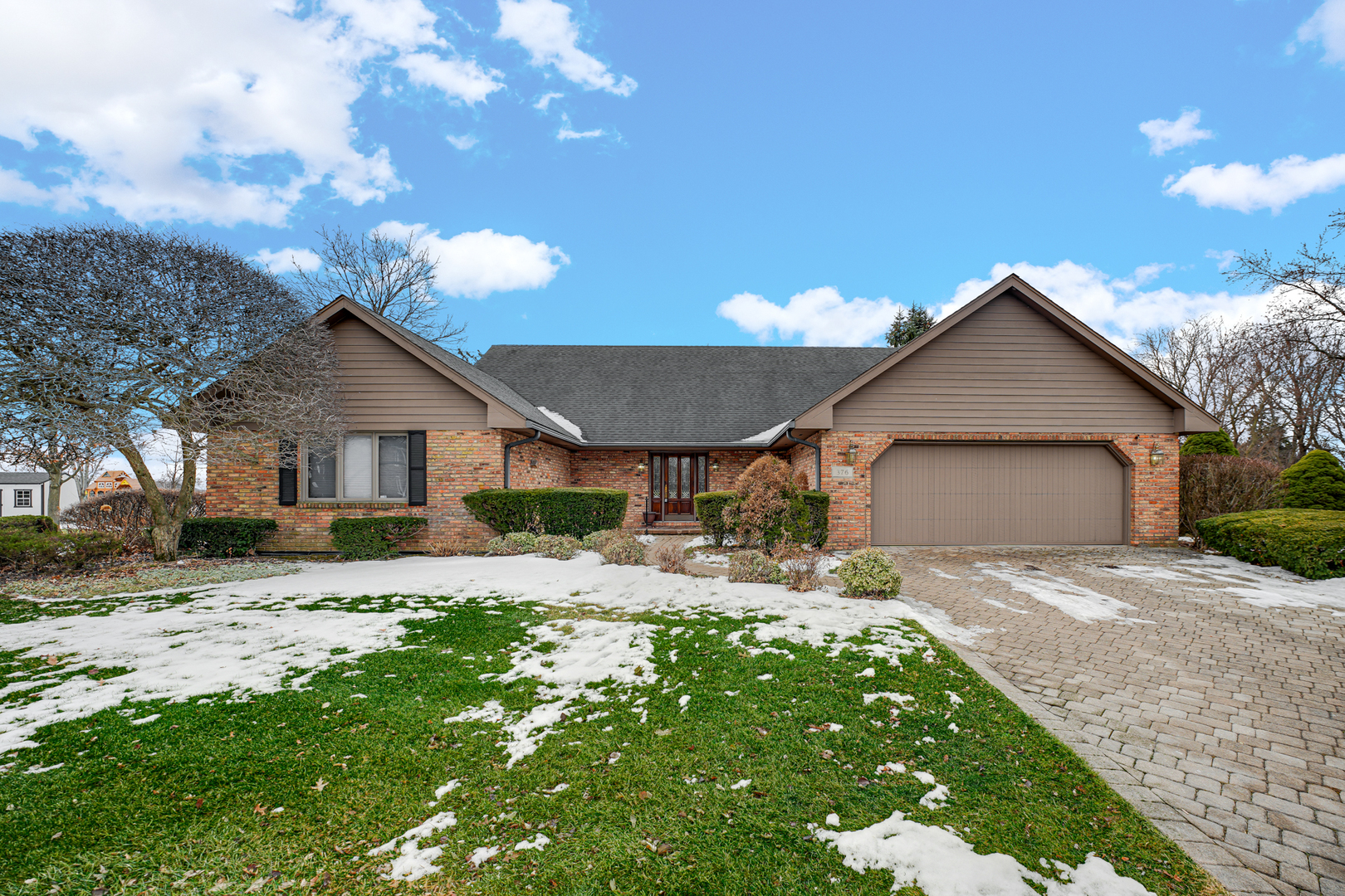 376 Nevada A Court, Frankfort, IL 60423