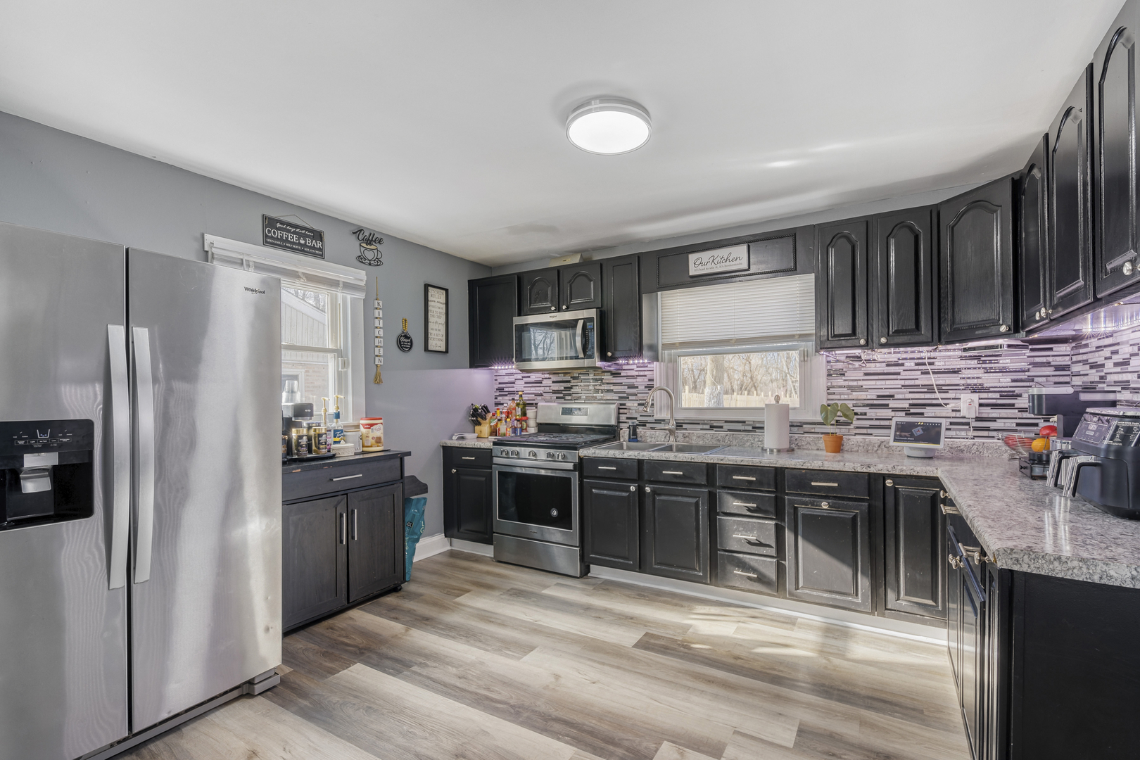 15730 Washtenaw Avenue, Markham, IL 60428