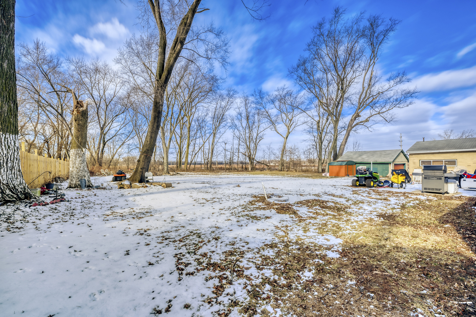 15730 Washtenaw Avenue, Markham, IL 60428