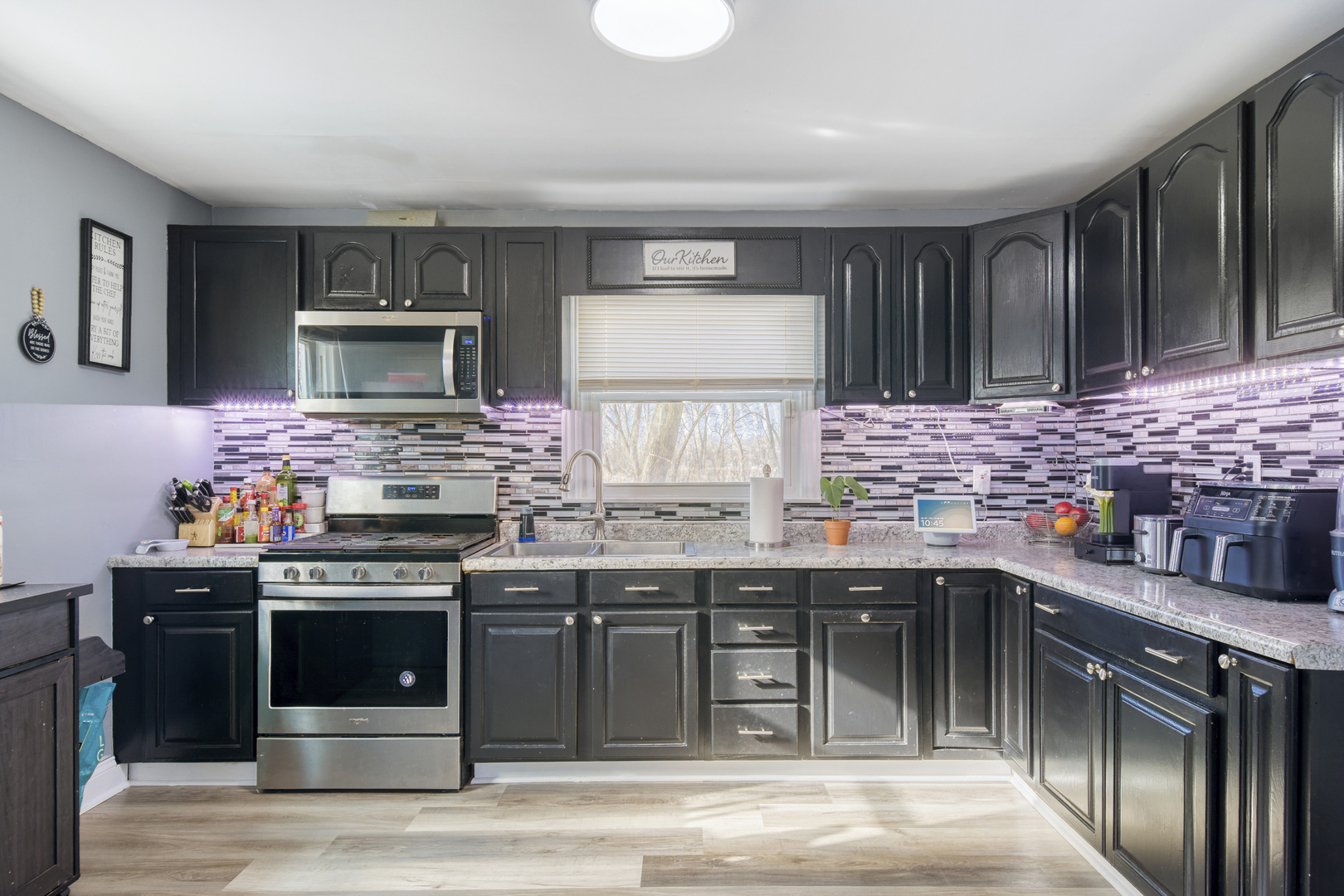 15730 Washtenaw Avenue, Markham, IL 60428