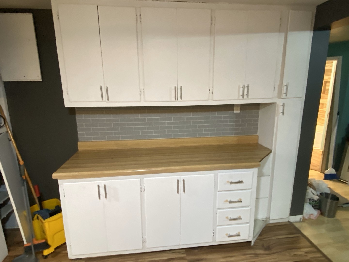 18020 RIDGELAND Avenue, Lansing, IL 60438