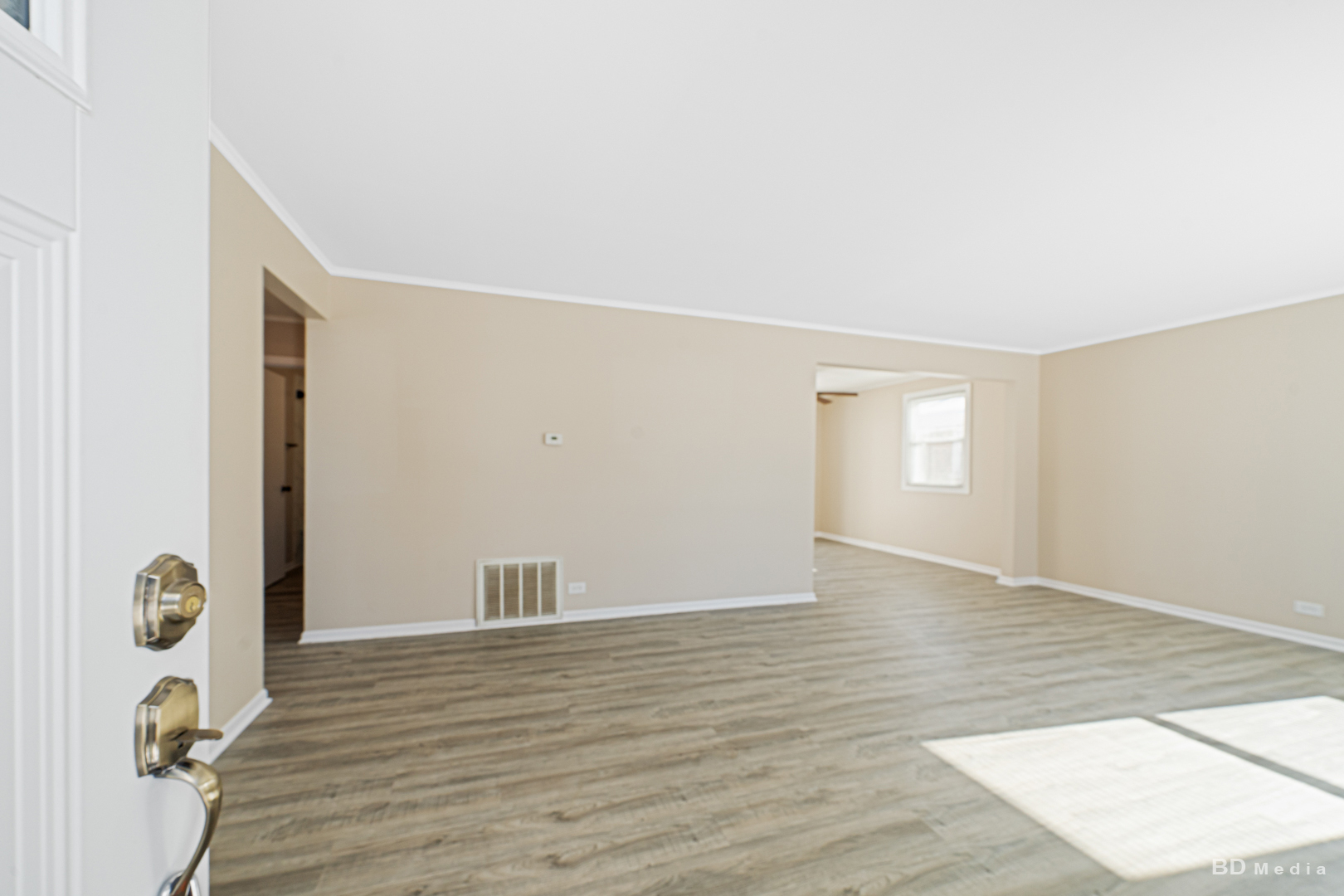 17555 Howe Avenue, Homewood, IL 60430