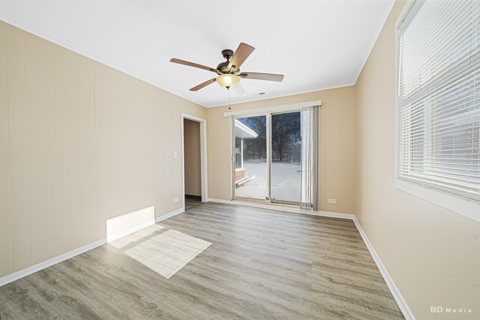 17555 Howe Avenue, Homewood, IL 60430