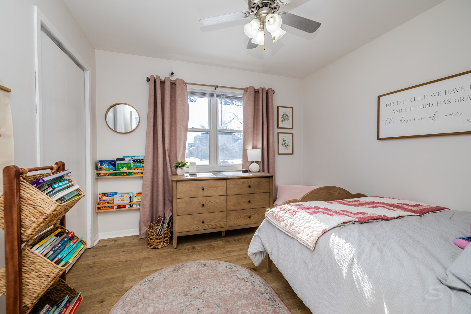 610 W WEGNER Road, McHenry, IL 60051