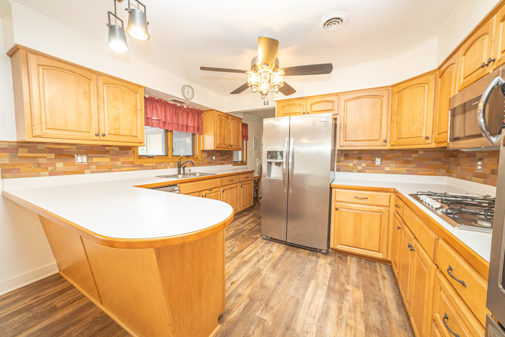 3321 Caroline Drive, Joliet, IL 60435