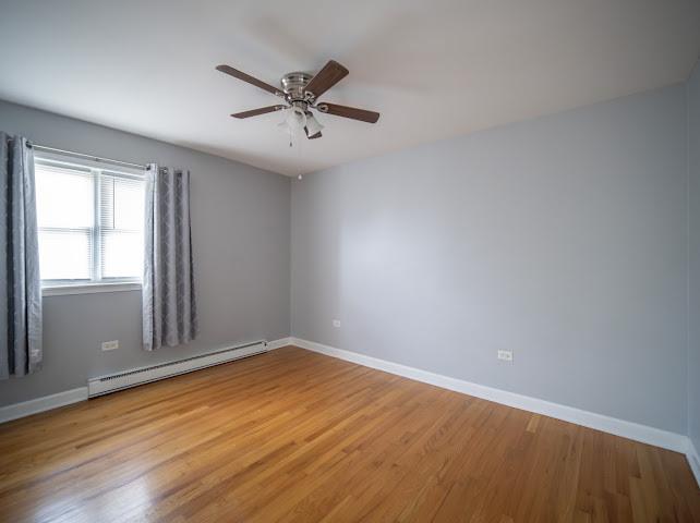 6450 S New England Avenue #3B, Chicago, IL 60638