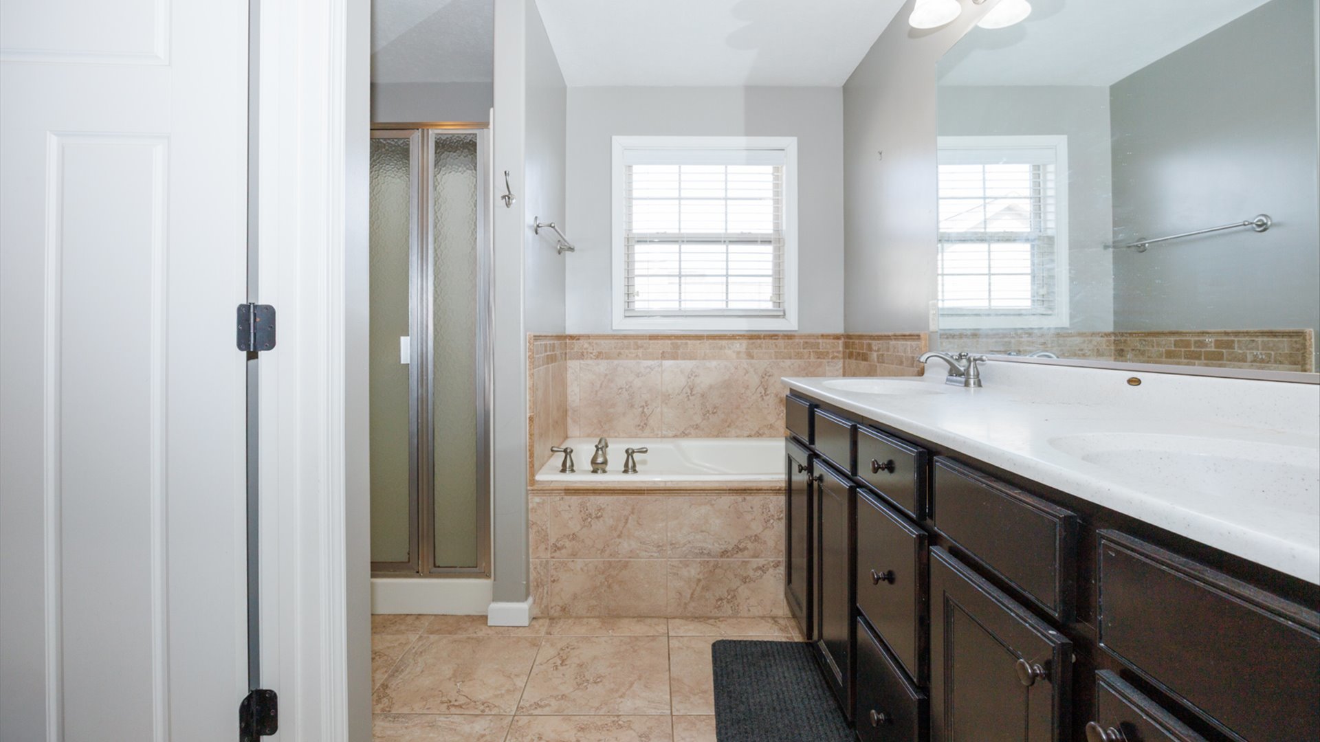 1517 Kell Avenue, Bloomington, IL 61705