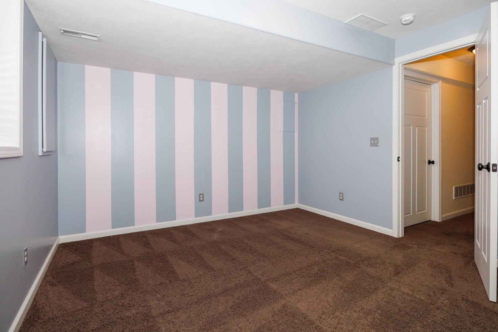 1517 Kell Avenue, Bloomington, IL 61705