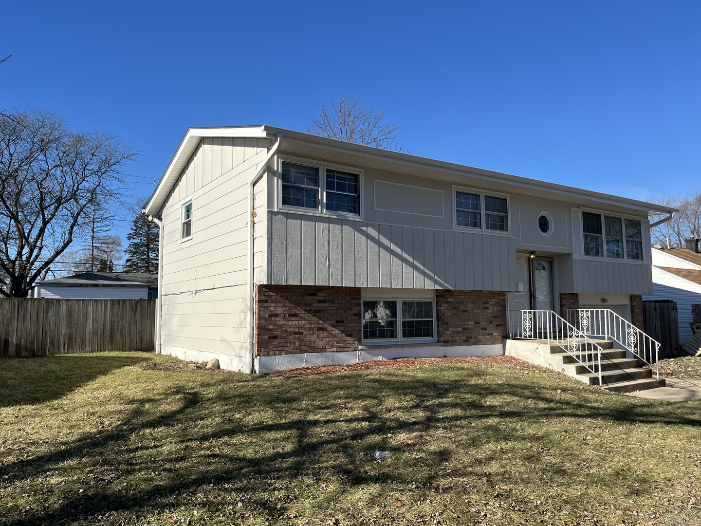 21624 Gailine Avenue, Sauk Village, IL 60411